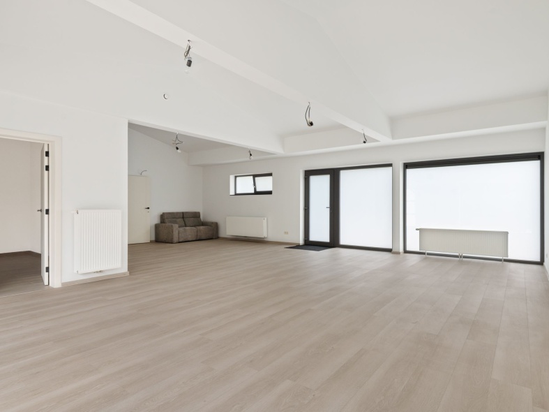 neon charlottalei 2 brasschaat-30.jpg